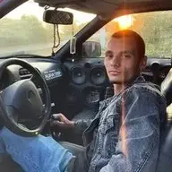 Руслан Андреев